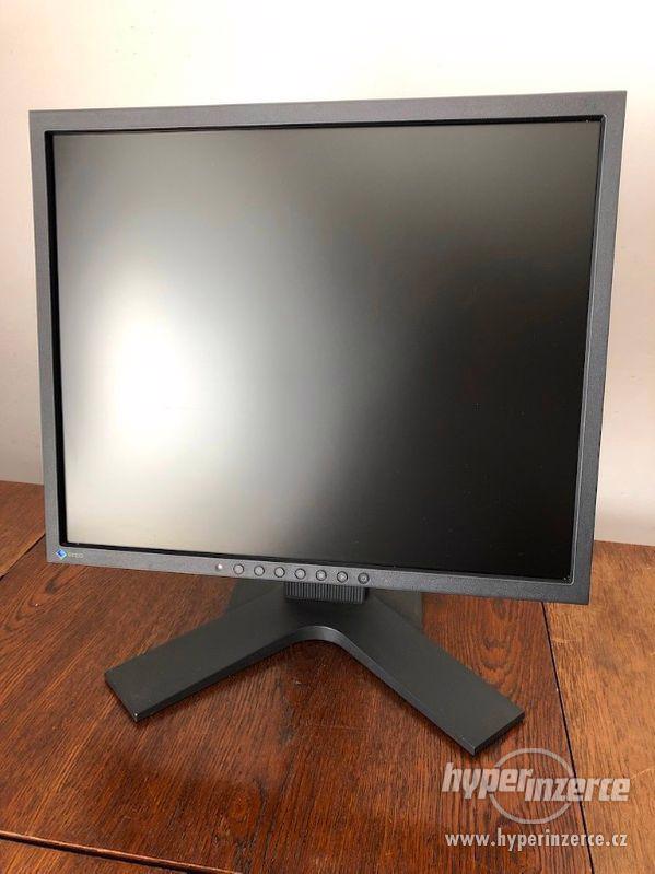 17" LCD Monitor EIZO FlexScan S1701 - foto 1