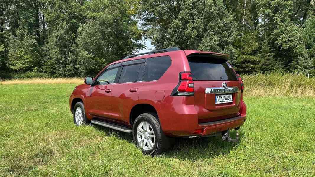 Toyota Land Cruiser 3,0 - foto 2