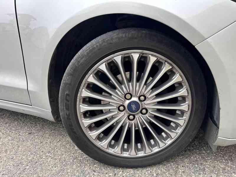 Ford Mondeo 1,5   EcoBoost Kombi (2016) – LED - foto 12
