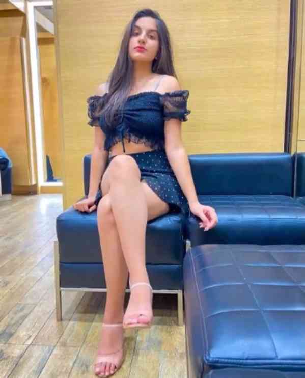 Call Girls In Patel Chowk ☎🎐 921164°2641 Delhi Call Girls - foto 1