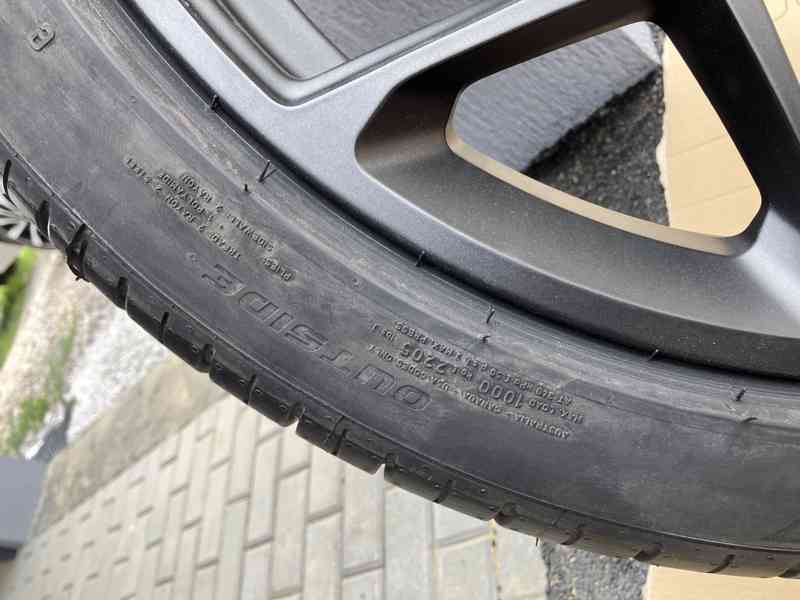 4M8601025CM alu kolo kola r23 rsq8 sq8 - foto 10