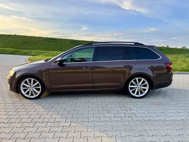 Škoda Octavia Combi III - 2.0 TDi 110kW DSG - foto 2