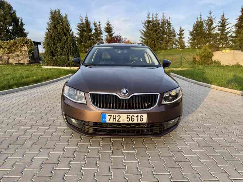 Škoda Octavia Combi III - 2.0 TDi 110kW DSG - foto 8