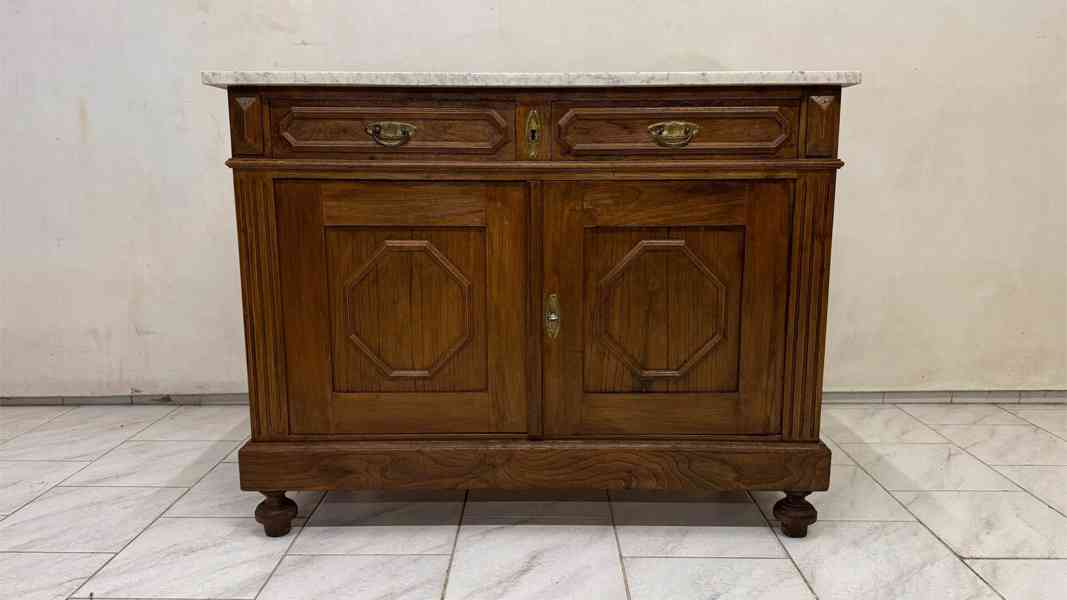 Starožitná Art Deco skříň  - foto 3