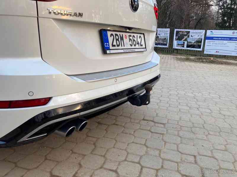 Volkswagen Touran R- Line 2,0 TDI DSG	 - foto 3