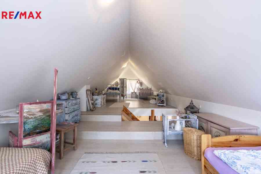 Prodej chalupy 63 m², obec Lužná, okres Vsetín - foto 10