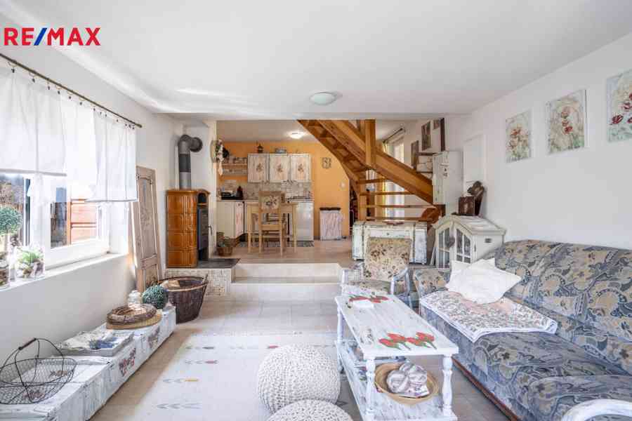Prodej chalupy 63 m², obec Lužná, okres Vsetín - foto 2