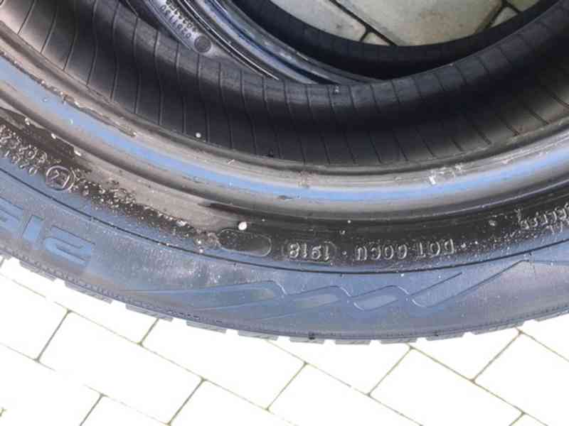 Zimní pneu NOKIAN WR A4 215/50/R17 95V XL, 2ks - foto 6