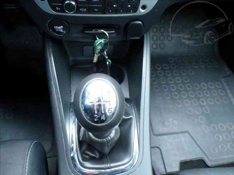 Renault Megane 1,5 dCi TEMPOMAT,DIGI KLIMA - foto 7