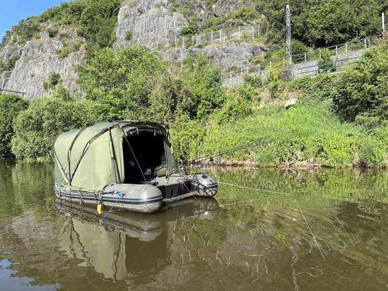 Člun Raptor 470 + kompletní vybavení k tomu. - foto 10