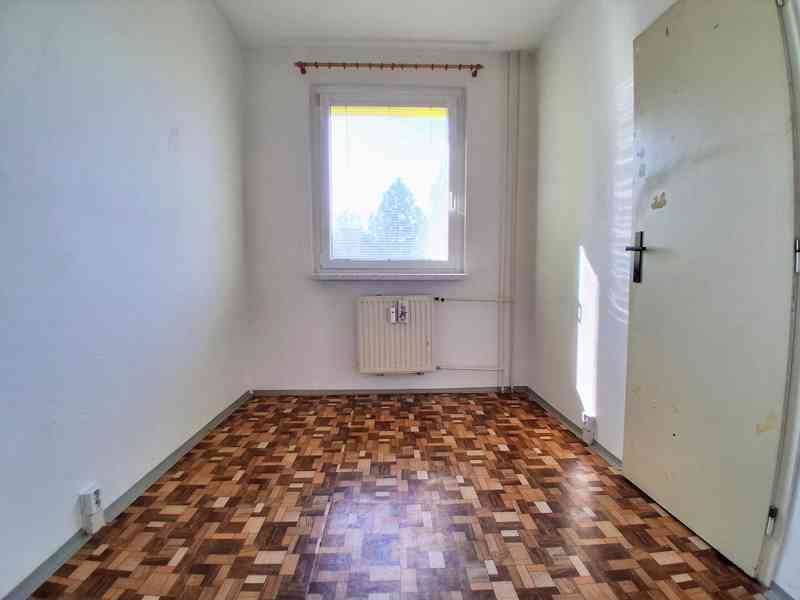 Prodej družstevního bytu 4+1 s lodžií, Husova, Nový Bor - foto 13