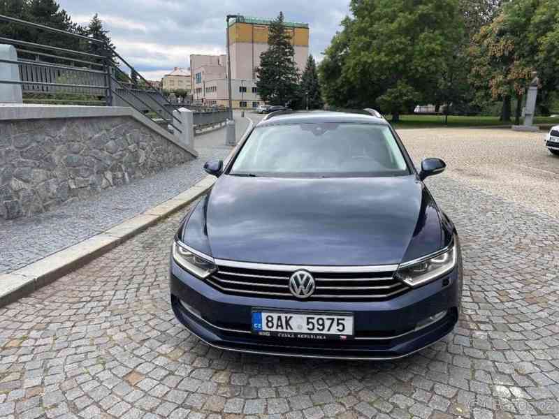 Volkswagen Passat 2,0   TDI 140 KW | 2017 | TOP STAV | - foto 2