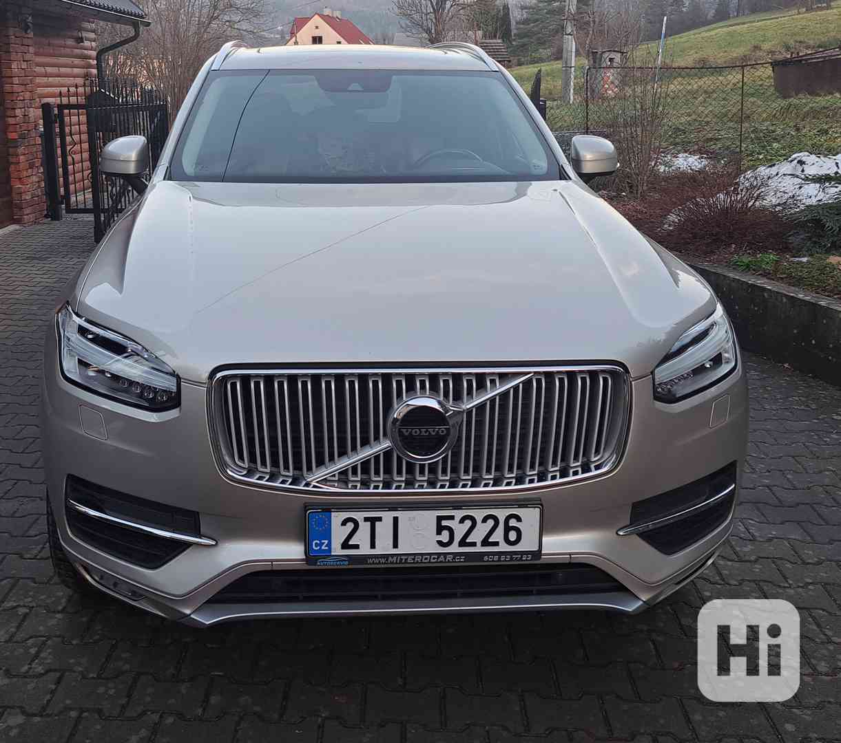Volvo XC90 - foto 1