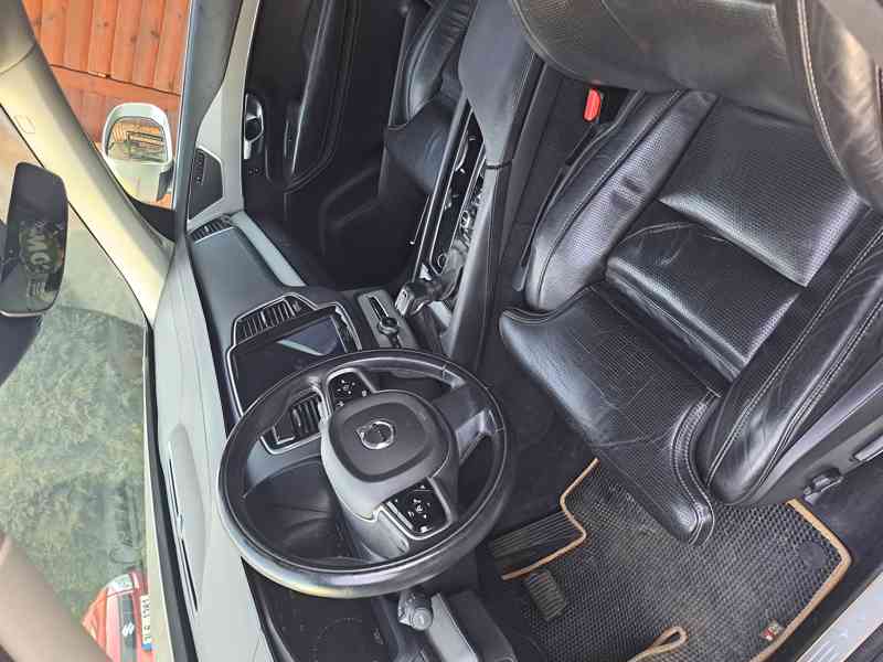 Volvo XC90 - foto 7