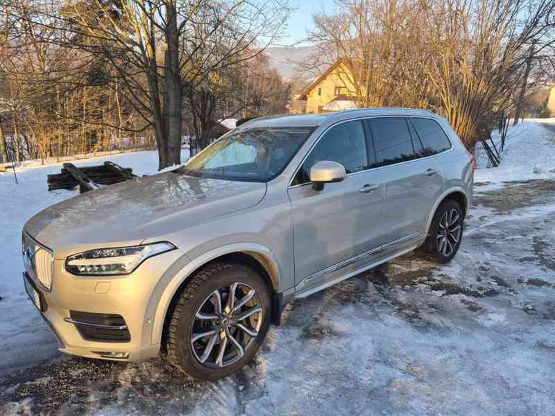 Volvo XC90 - foto 12