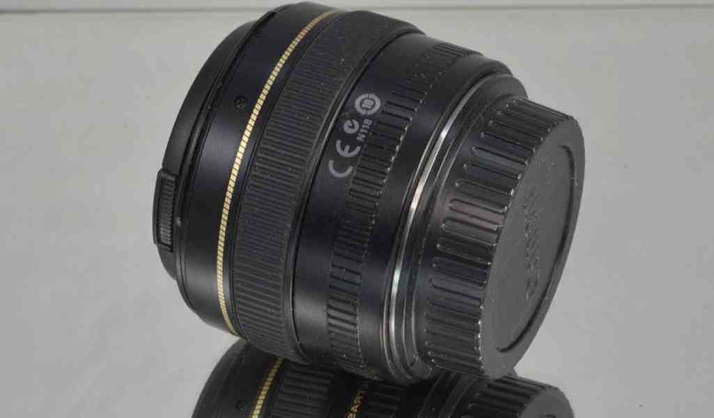 Canon EF 50mm f/1.4 USM full-frame Pevný *UV filtr - foto 6