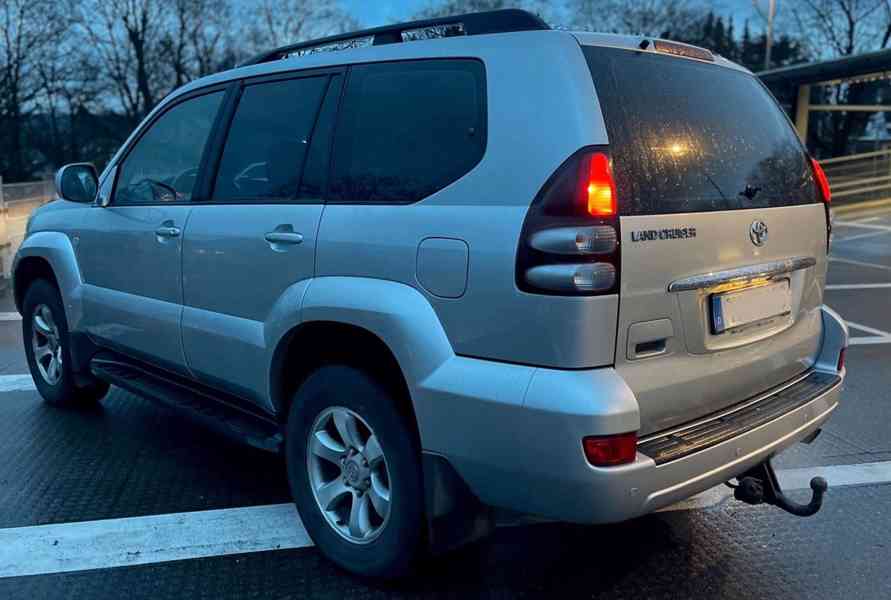 Toyota Land Cruiser 4,0i V6 Prado Executive benzín 183kw - foto 12