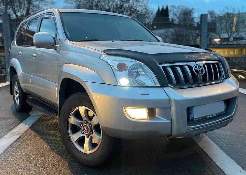 Toyota Land Cruiser 4,0i V6 Prado Executive benzín 183kw - foto 1