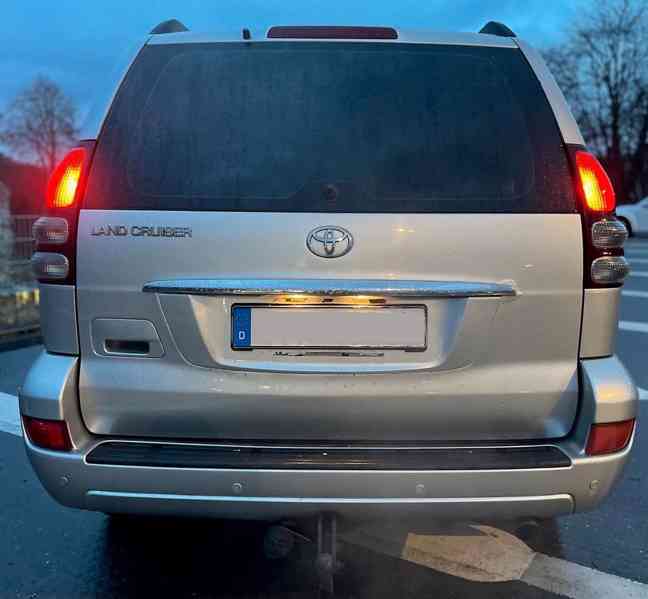 Toyota Land Cruiser 4,0i V6 Prado Executive benzín 183kw - foto 18