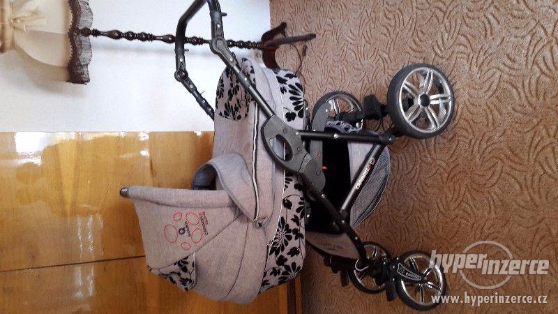 Prodám trojkombinaci kočárku Camarelo Q evolution - foto 2