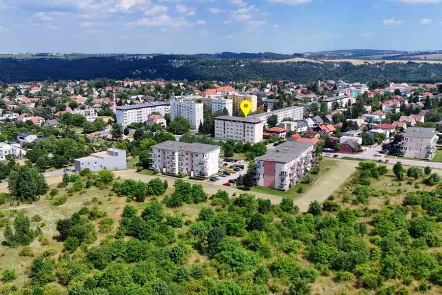 Prodej plně klimatizovaného bytu 2+kk po renovaci - foto 15