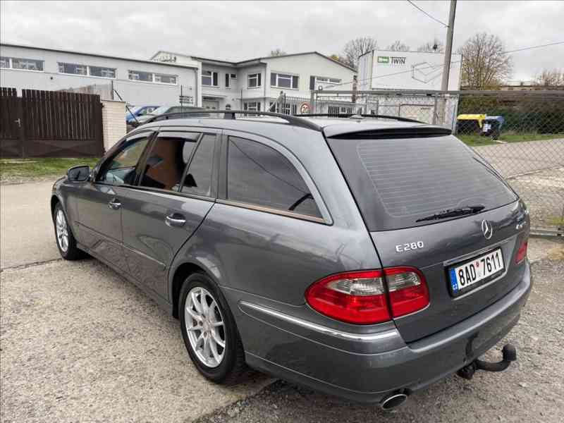 Mercedes-Benz Třídy E 3,0 280CDI 4x4 TAŽNÉ, WEBASTO - foto 4