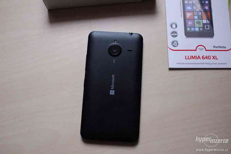 Microsoft Lumia 640 XL LTE- záruka ještě 18 měsíců! - foto 4