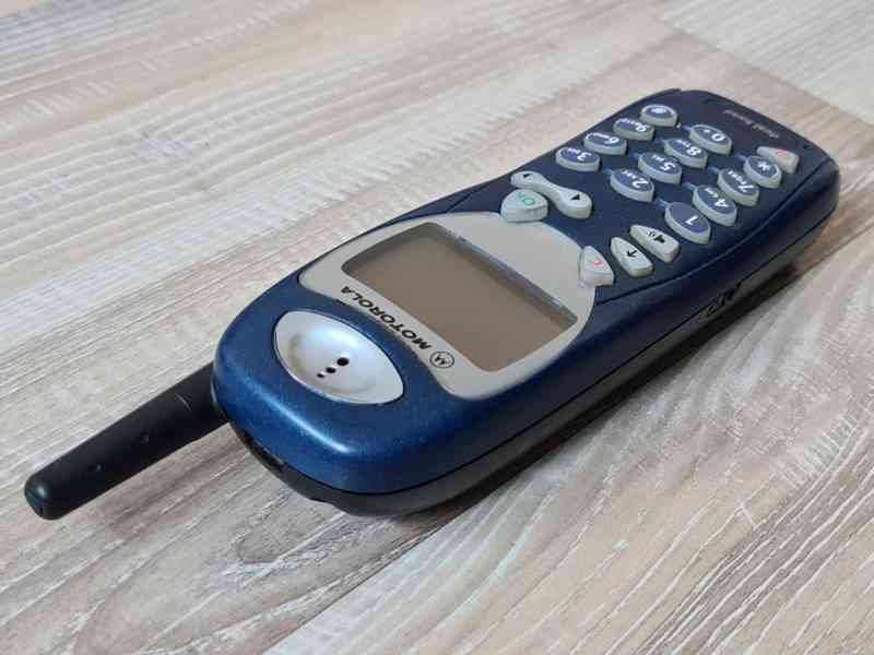 Motorola M3888 - VELMI LEVNĚ - foto 3