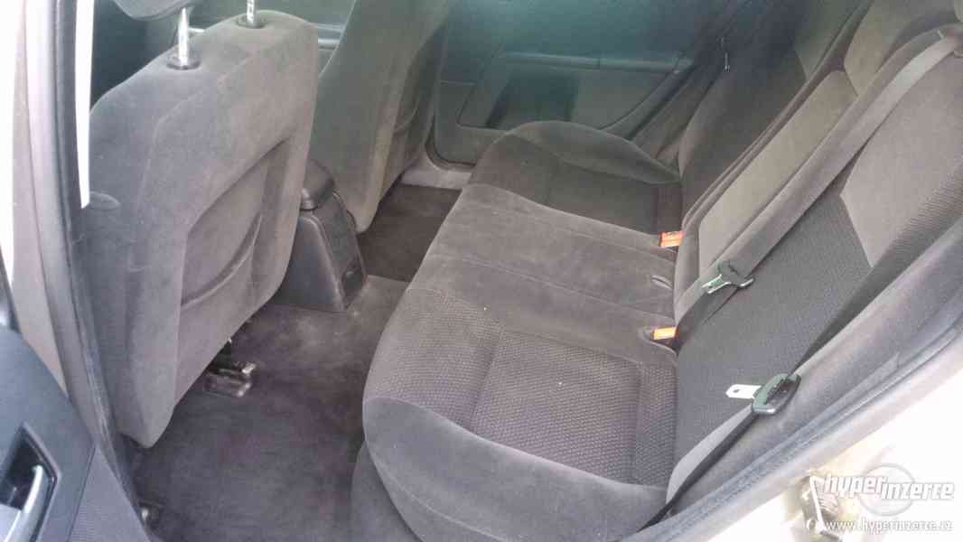 Mondeo MK3 2.0 TDCi 96Kw - foto 6