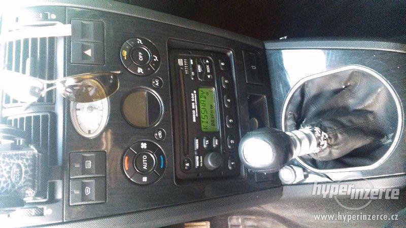Mondeo MK3 2.0 TDCi 96Kw - foto 14