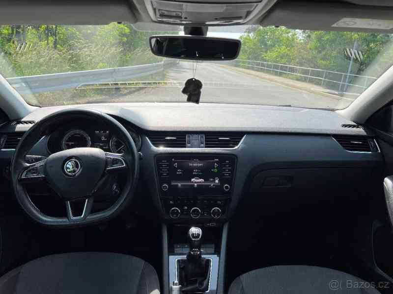 Škoda Octavia 1,6 III, Style, led svetla, rozvod - foto 3