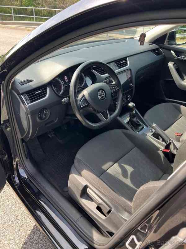 Škoda Octavia 1,6 III, Style, led svetla, rozvod - foto 9