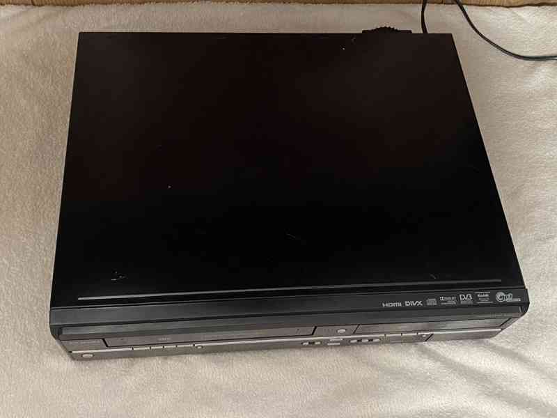 Combo VHS/DVD/HDD FUNAI TD6D-M101 - foto 10