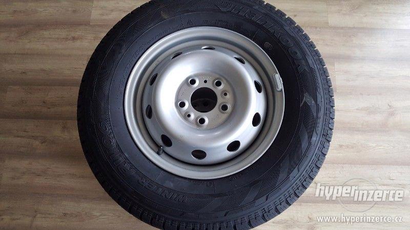 4x zimní koplet 215/70 R15C - foto 2