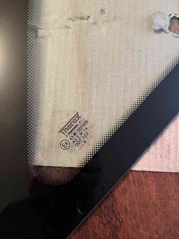 Skla Škoda FELICIA COMBI tónované-zelené - foto 4