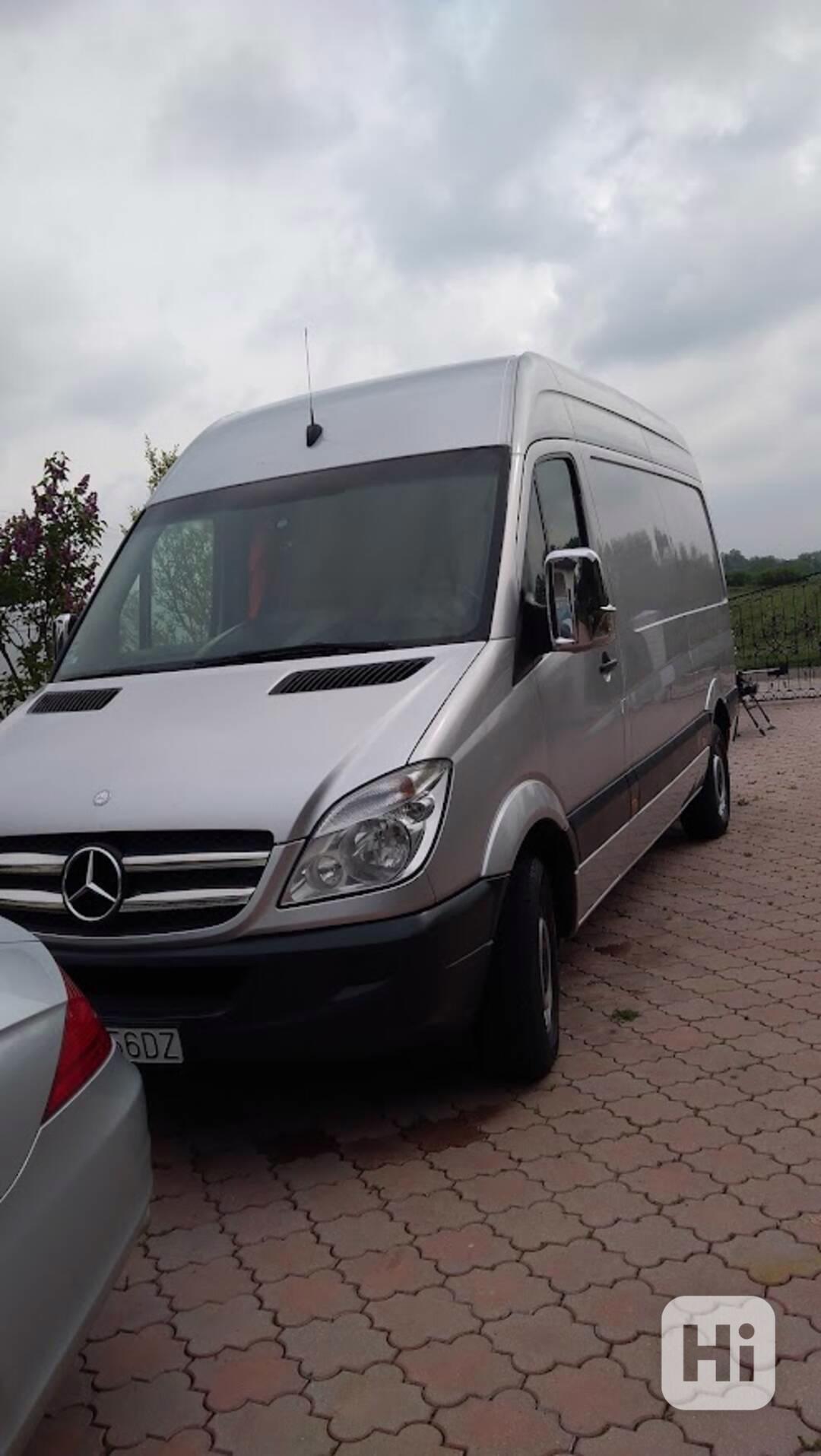 predam mercedes sprinter skrinu motor dci 311 80 kw typ verz - foto 1