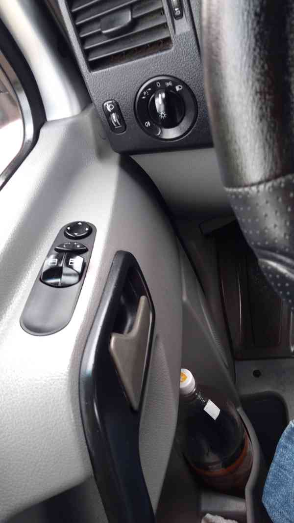 predam mercedes sprinter skrinu motor dci 311 80 kw typ verz - foto 9