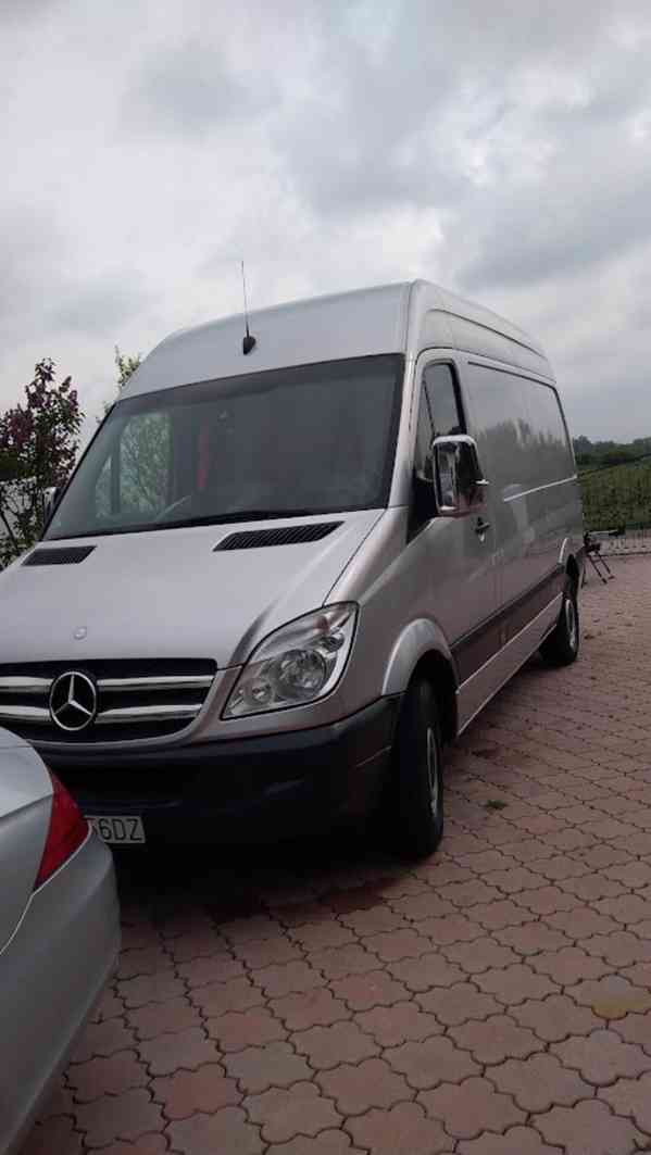 predam mercedes sprinter skrinu motor dci 311 80 kw typ verz - foto 1