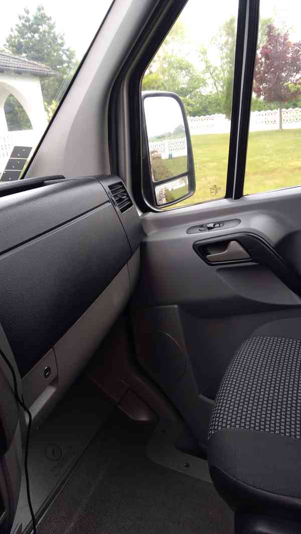 predam mercedes sprinter skrinu motor dci 311 80 kw typ verz - foto 8