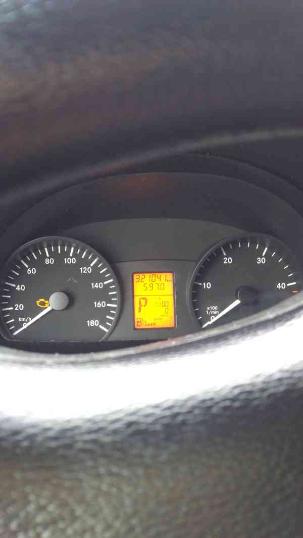predam mercedes sprinter skrinu motor dci 311 80 kw typ verz - foto 10