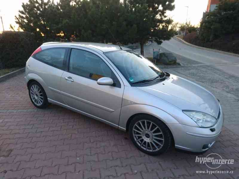 Ford Focus ST170 2.0i 127KW 2002 - foto 1
