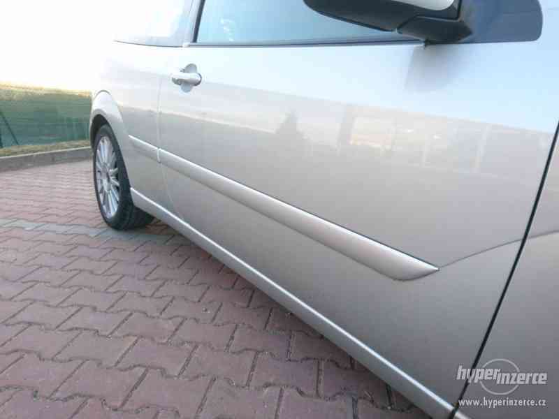 Ford Focus ST170 2.0i 127KW 2002 - foto 12