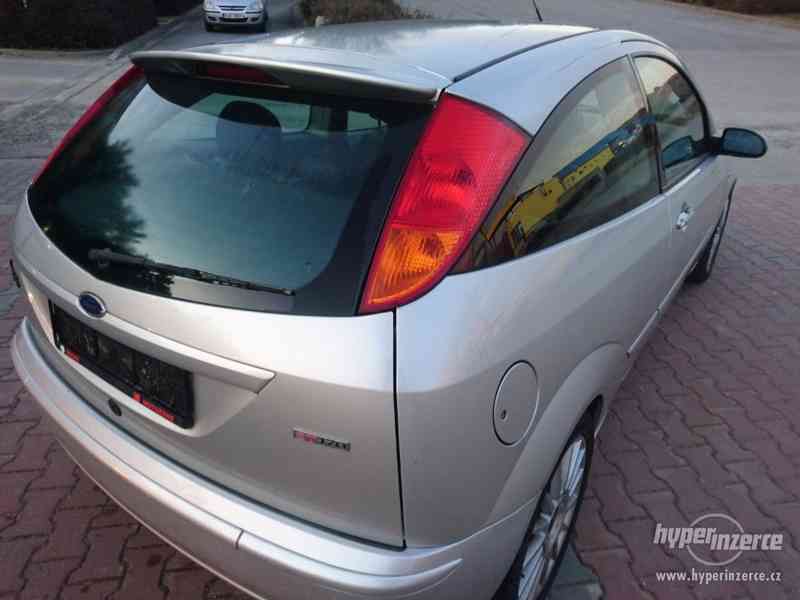 Ford Focus ST170 2.0i 127KW 2002 - foto 14