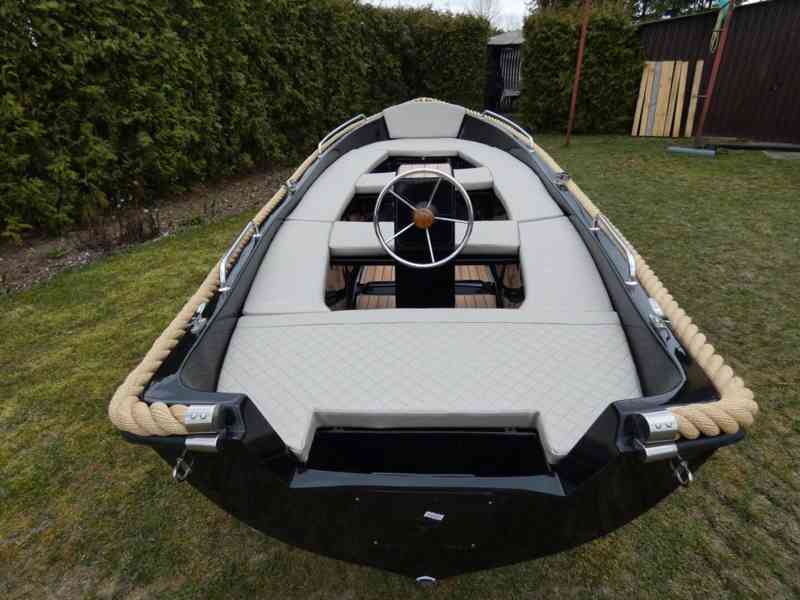 Nová loď Szymanski 430 - foto 6