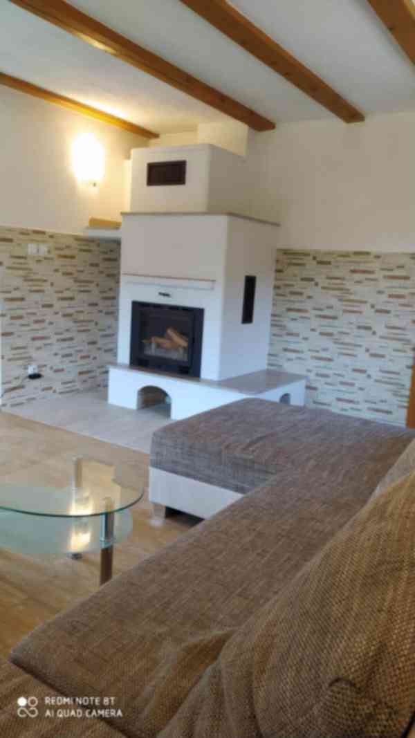 Chata k trvalému  bydlení malý rekreační dům  - foto 9