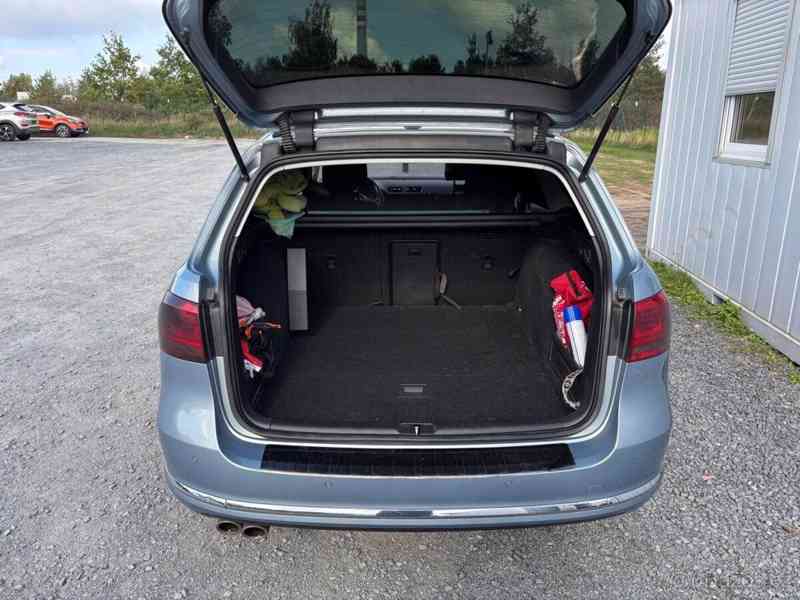 Volkswagen Passat 2,0   b7 TDI - foto 9