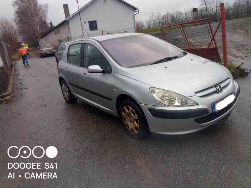 Náhradní díly na Peugeot 307 - foto 4