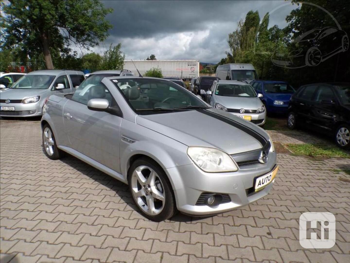 Opel Tigra 1,4 16V KLIMATIZACE - foto 1
