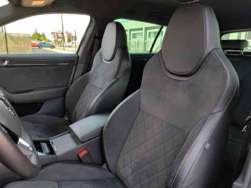 ŠKODA SUPERB III SPORTLINE 2.0TDI 110KW,DSG,2019,VIRTUAL,DPH - foto 4