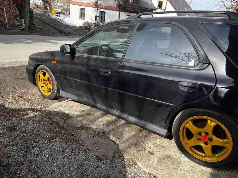 Subaru Impreza 2,0 - foto 15